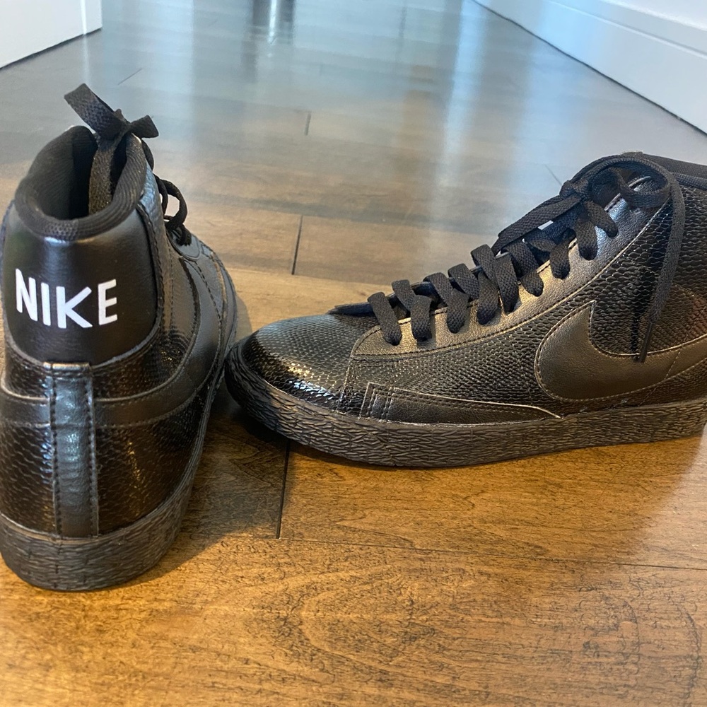 Black Nike high tops
